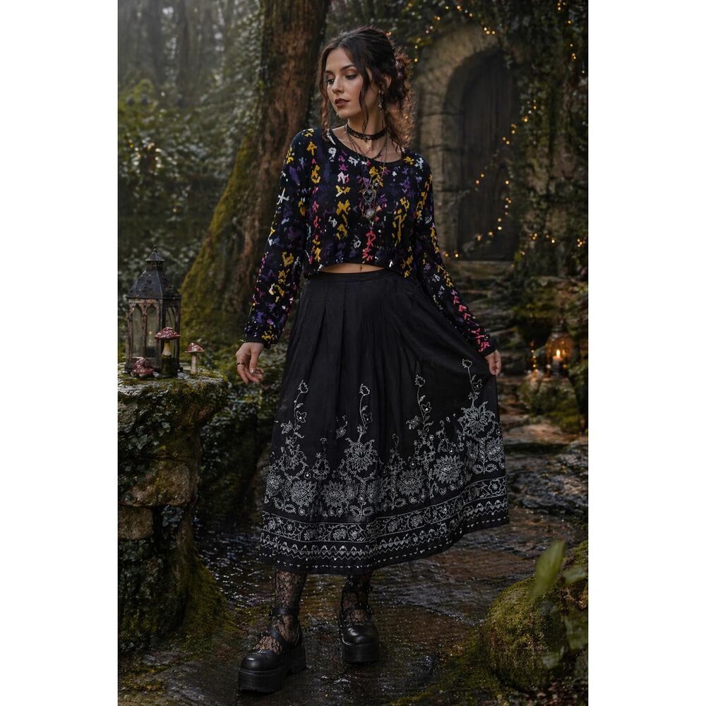 Marisa Christina Size 16 Black Pleated Midi Skirt White Floral Embroidery Boho